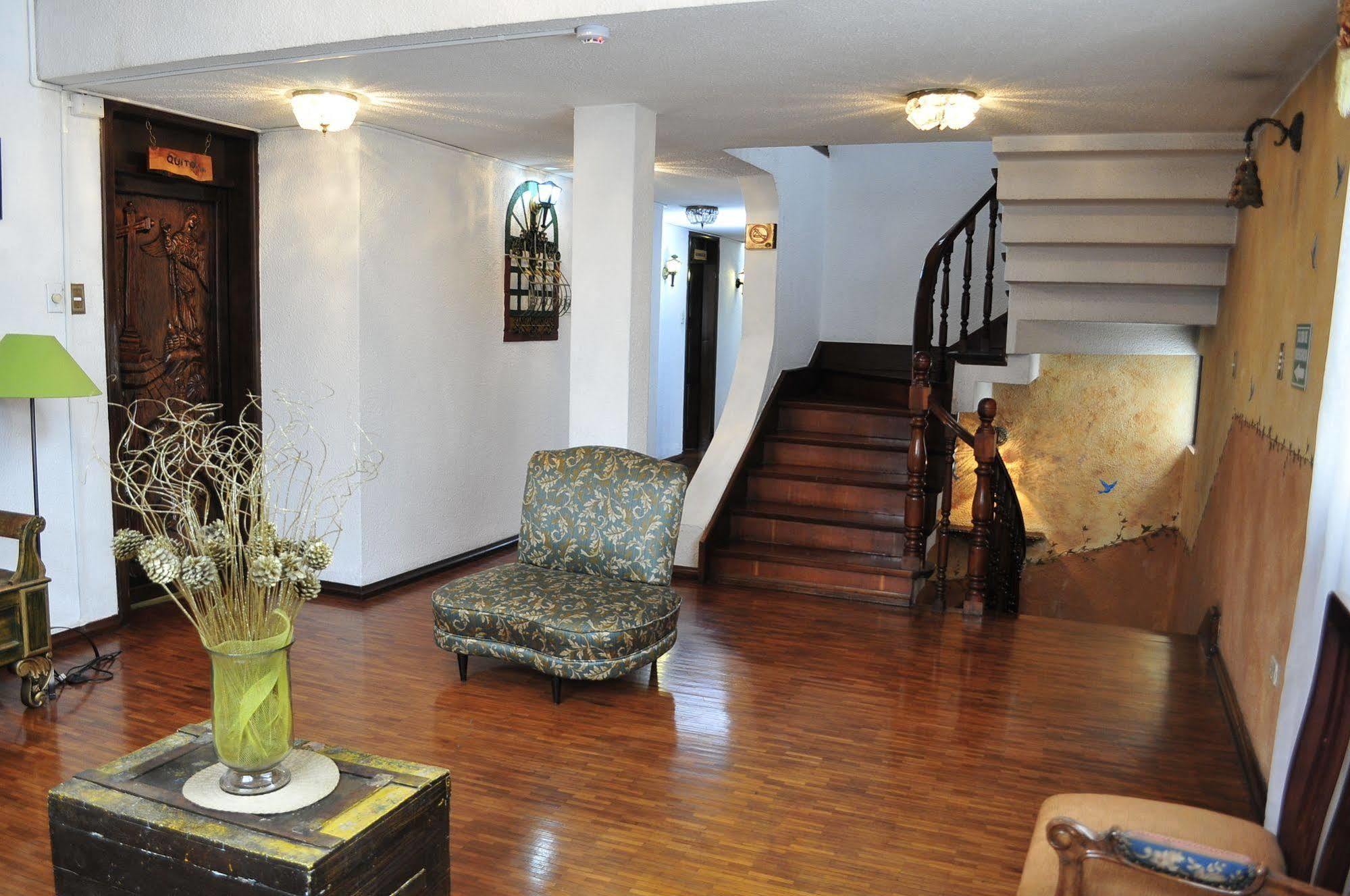 Hotel Nass Sol De Quito Bagian luar foto