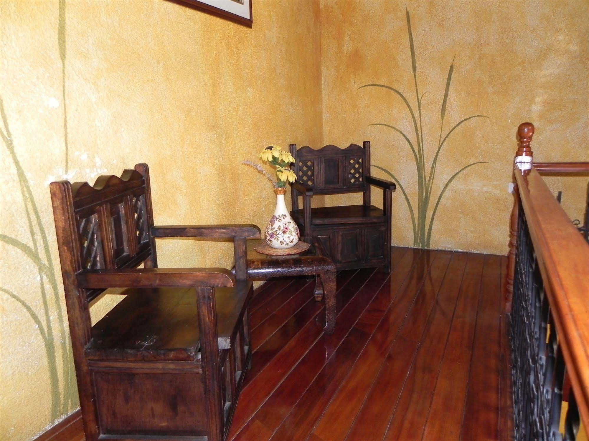 Hotel Nass Sol De Quito Bagian luar foto