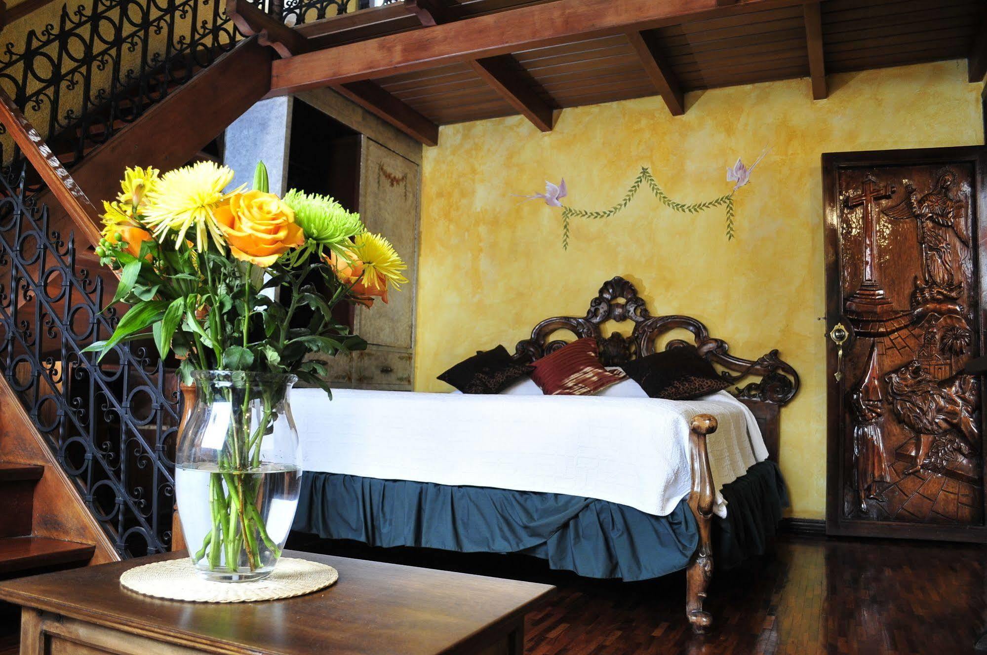Hotel Nass Sol De Quito Bagian luar foto
